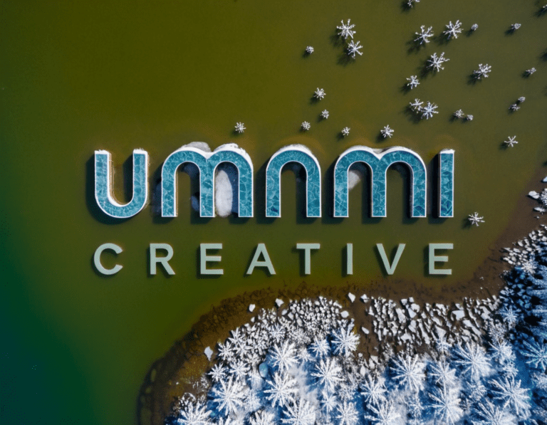 Das Umami Creative Logo in einer Siumpflandschaft